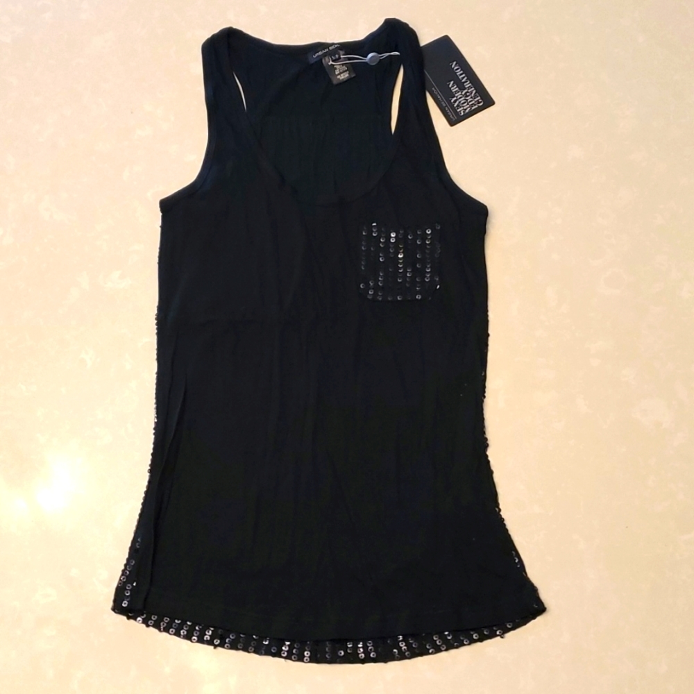 NWT Urban Behavior black tunic top